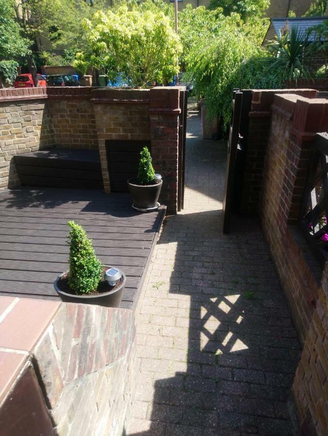 Dockside Londres Exterior foto